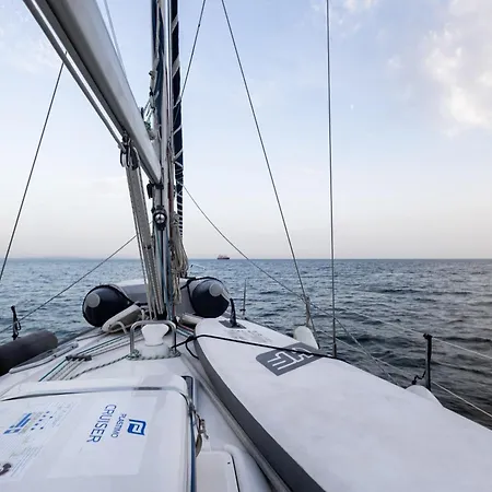 Båthotell Bavaria Cascais