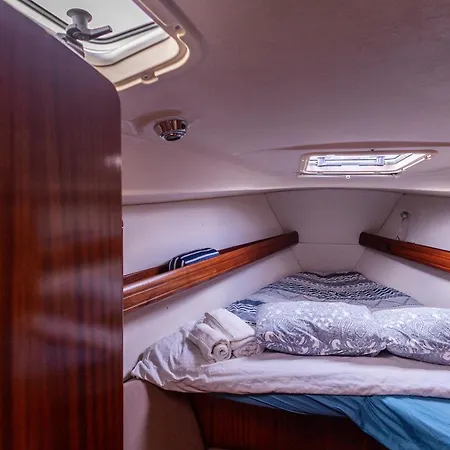 Bavaria Båthotell Cascais